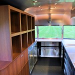 Фургон-бар Airstream